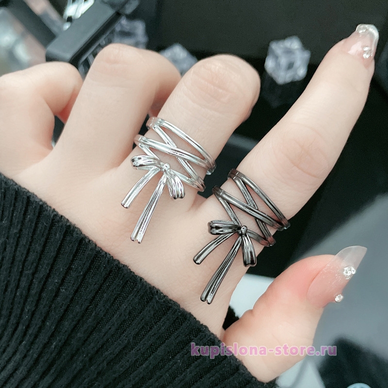 Кольцо «Femininity» Кольцо «Femininity»