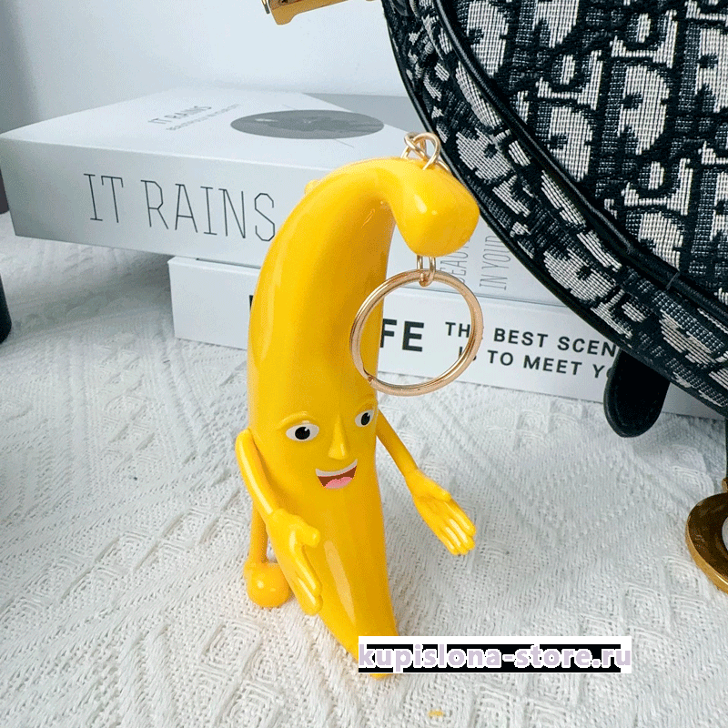 Брелок «Banana hugs» Брелок «Banana hugs»