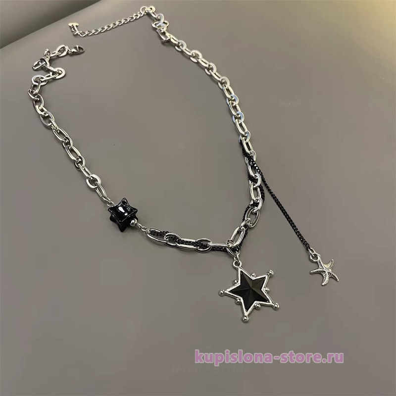 Подвеска на цепочке «Black star» Подвеска на цепочке «Black star»