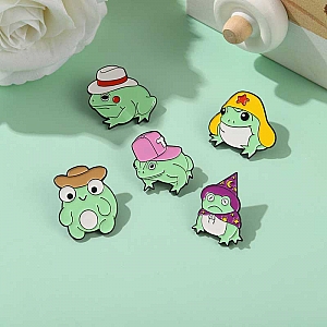 Брошь-значок «Frog in the hat»