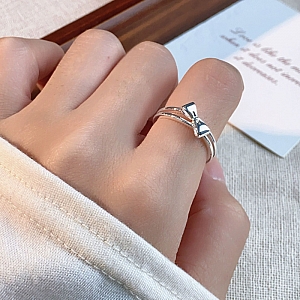Кольцо «Small bow»