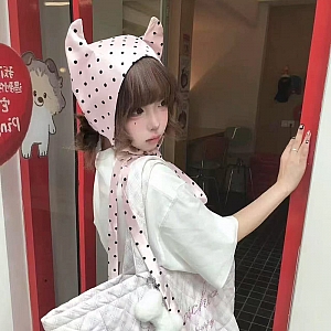 Шапка «Little devil»